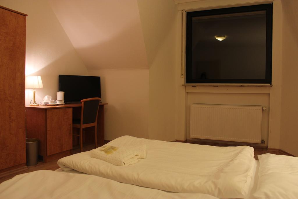 Hotel Gaya Bad Soden am Taunus Kamer foto